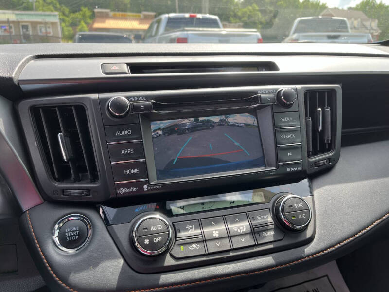 2016 Toyota RAV4 SE