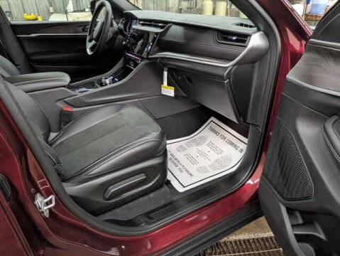 2026 Jeep Grand Cherokee Altitude