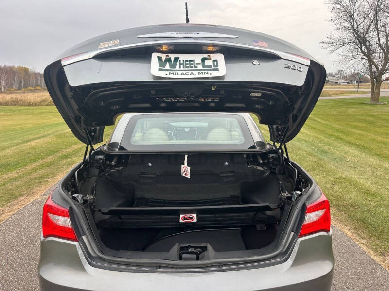 2011 Chrysler 200 Limited