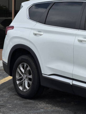 2019 Hyundai Santa Fe SE 2.4L