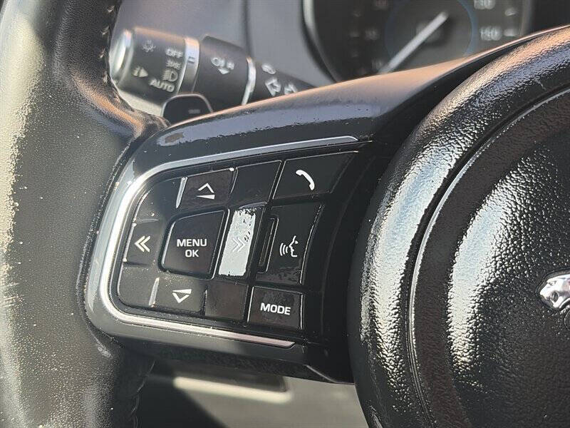 2017 Jaguar F-PACE 35t Premium