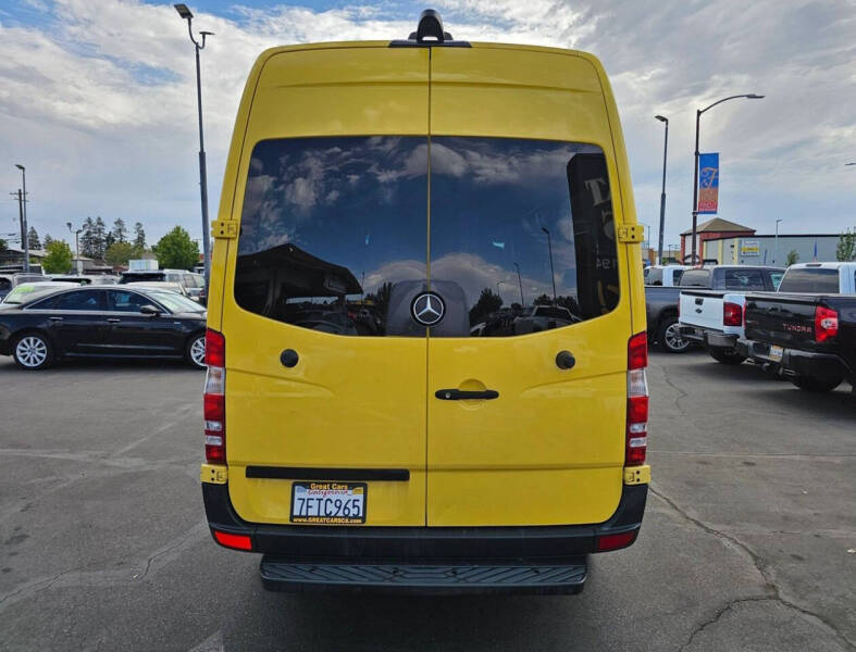 2014 Mercedes-Benz Sprinter 2500