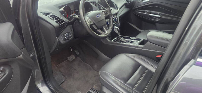 2019 Ford Escape SEL