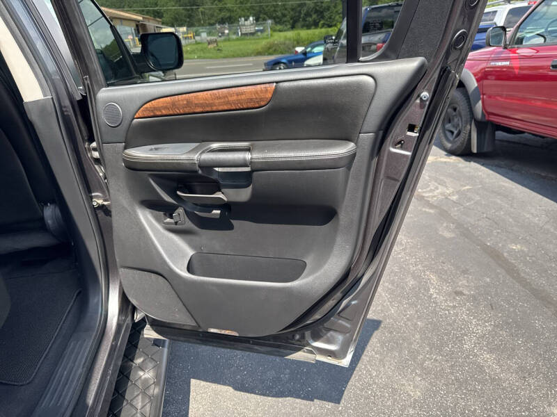 2010 Nissan Armada Platinum