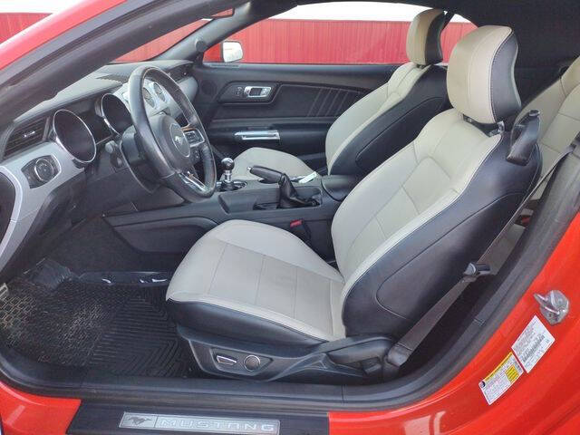 2016 Ford Mustang EcoBoost Premium