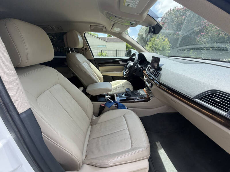 2018 Audi Q5 2.0T quattro Premium