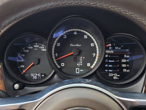 2016 Porsche Macan Turbo