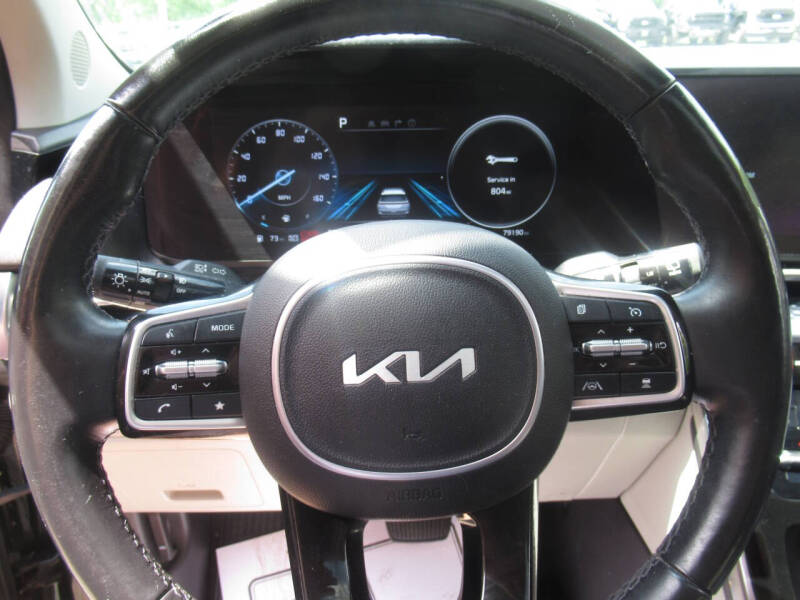 2023 Kia Carnival