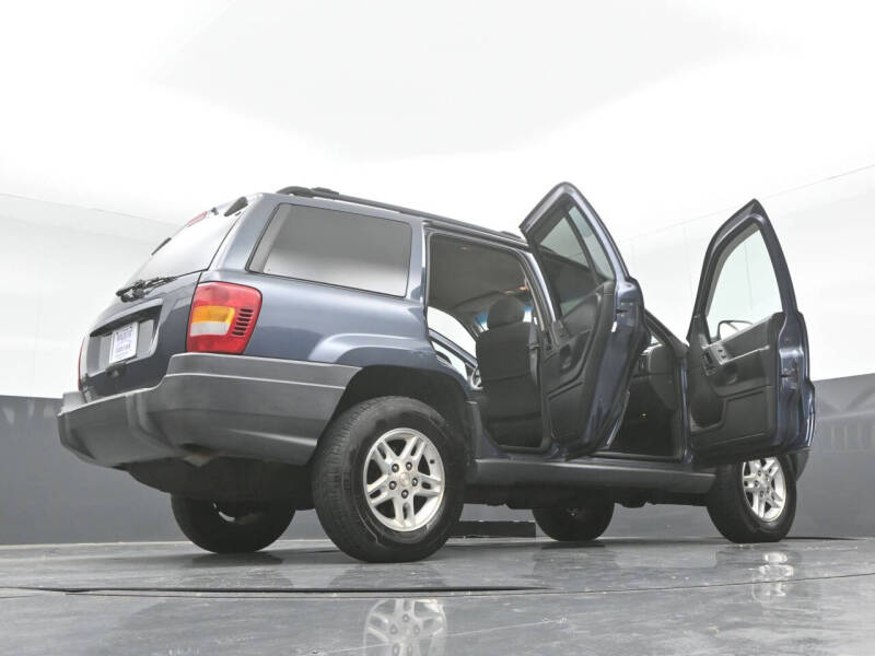 2004 Jeep Grand Cherokee Laredo