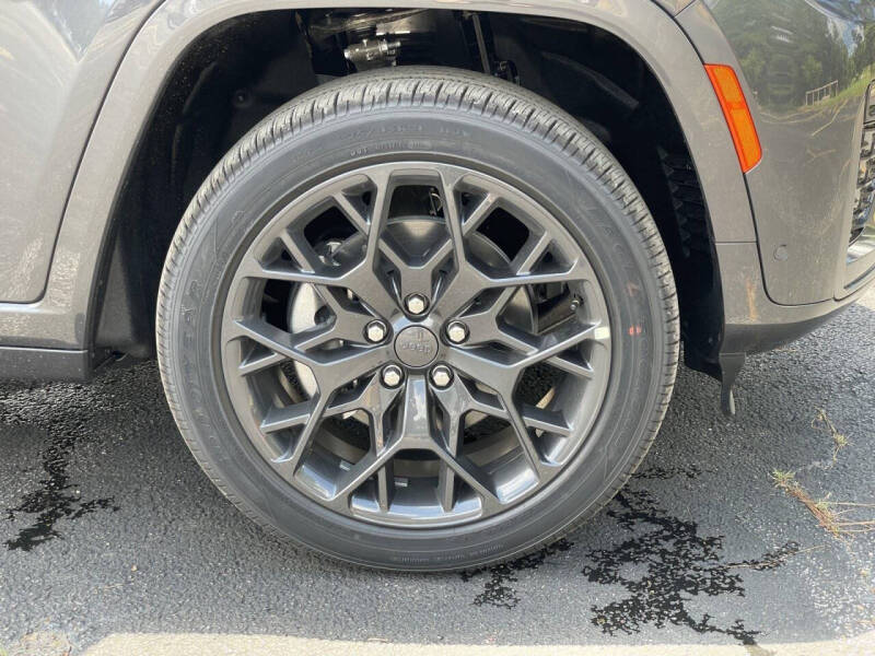 2026 Jeep Grand Cherokee L Summit