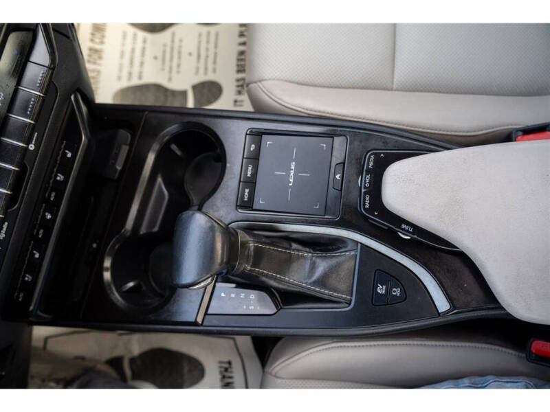 2020 Lexus UX 250h