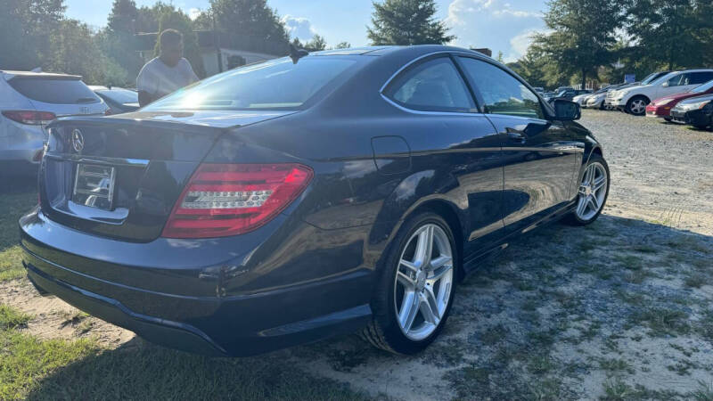 2012 Mercedes-Benz C-Class C250 Sport photo 9