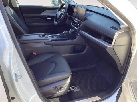 2025 Toyota Grand Highlander Platinum