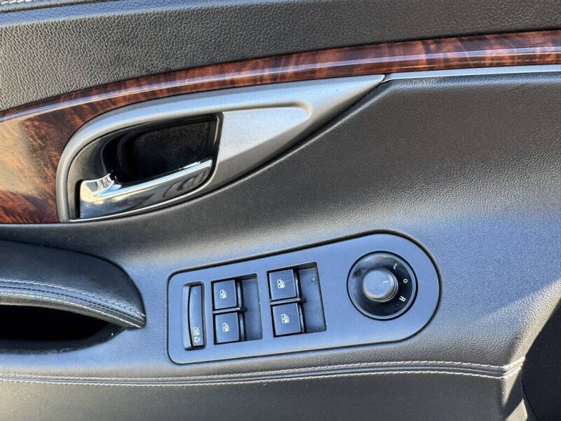 2012 Buick LaCrosse Premium 1