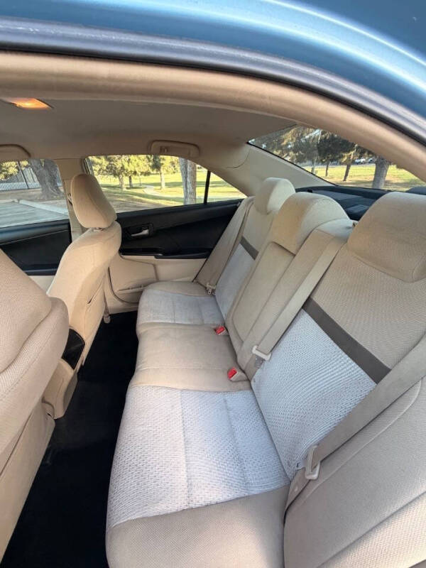 2012 Toyota Camry LE