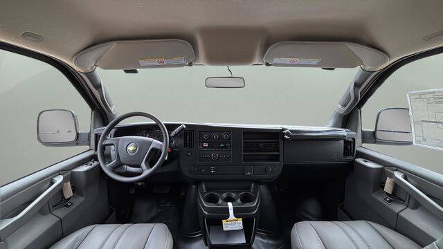 2026 Chevrolet Express 2500