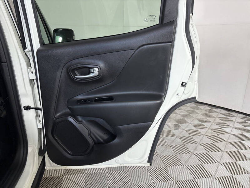 2022 Jeep Renegade Trailhawk