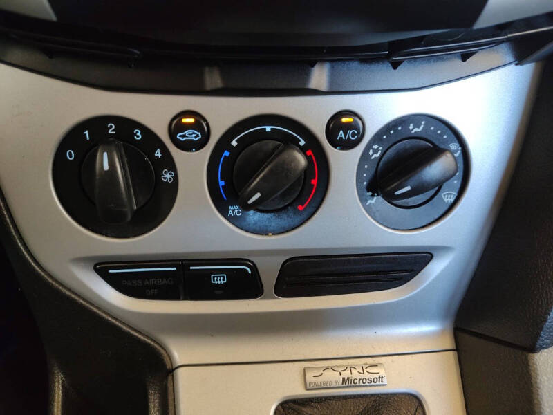 2013 Ford Focus SE
