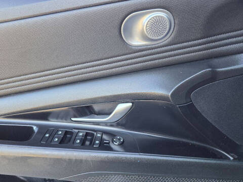 2021 Hyundai Elantra