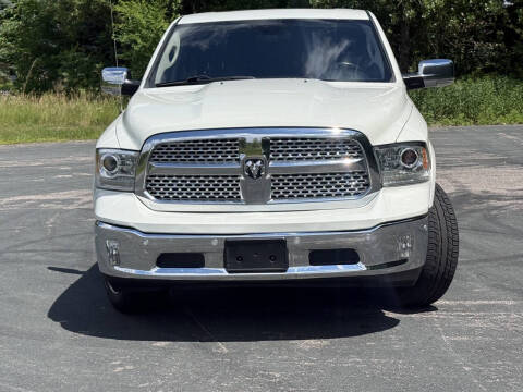 2016 RAM 1500 Laramie