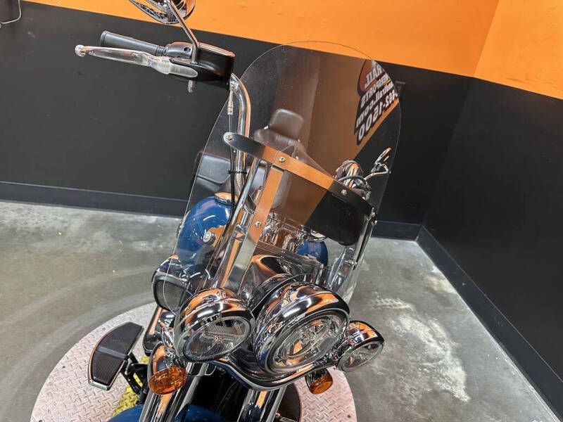 2021 Harley-Davidson FLHC - Heritage Classic