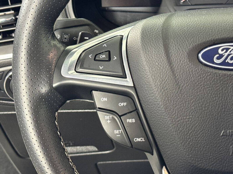 2022 Ford Edge ST
