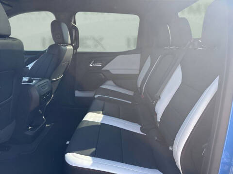 2025 Chevrolet Silverado EV RST
