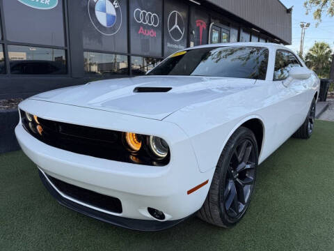 2021 Dodge Challenger SXT
