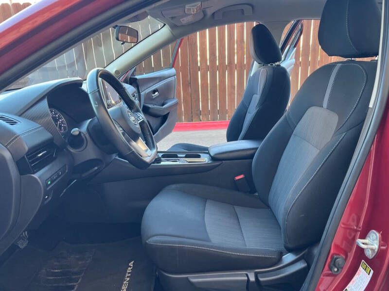 2024 Nissan Sentra SV