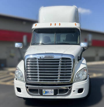 2014 Freightliner CASCADIA TANDEM AXLE DAY CAB