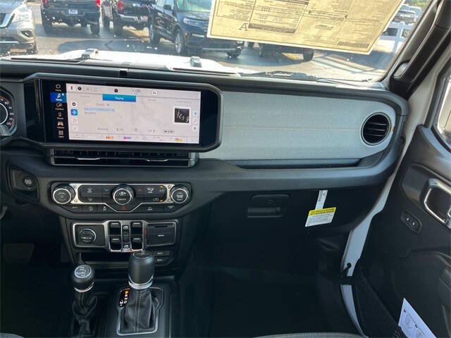 2025 Jeep Gladiator Sport