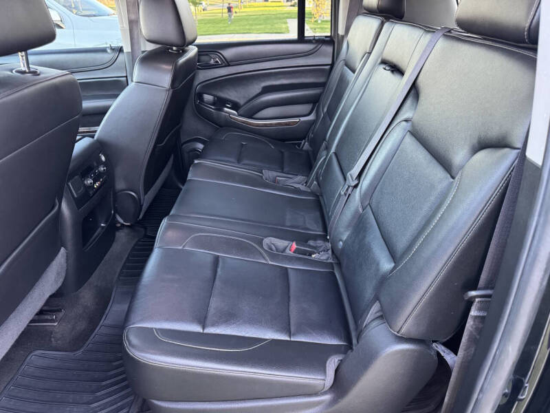 2016 Chevrolet Suburban LT