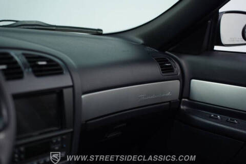 2005 Ford Thunderbird Deluxe