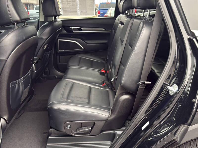 2022 Kia Telluride LX