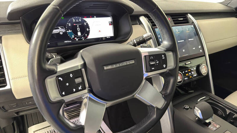 2022 Land Rover Discovery P360 S R-Dynamic