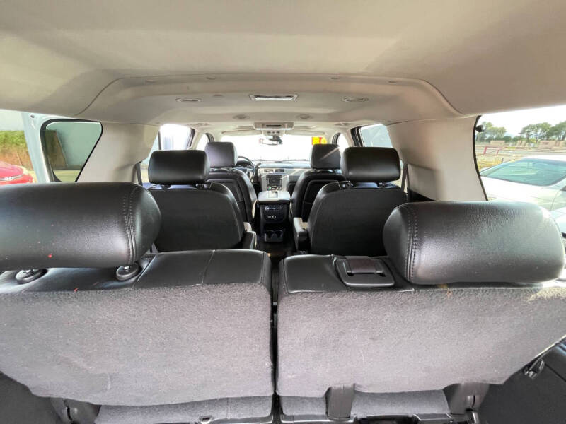 2008 Chevrolet Suburban LS