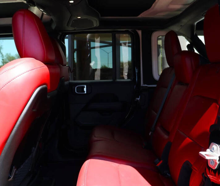 2024 Jeep Wrangler Rubicon 392