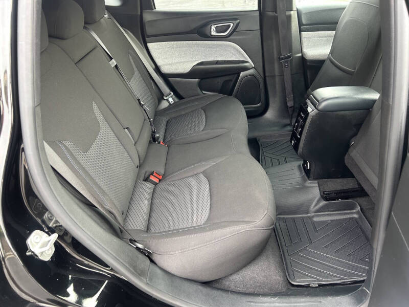 2024 Jeep Compass Sport