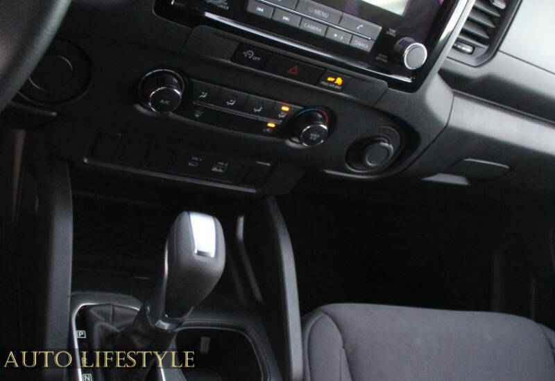 2024 Nissan Frontier S