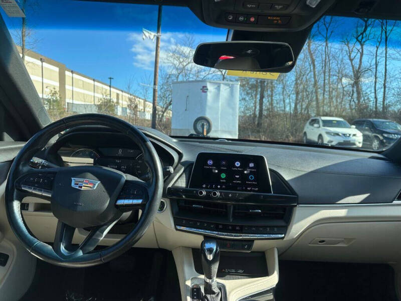 2020 Cadillac CT4 Luxury
