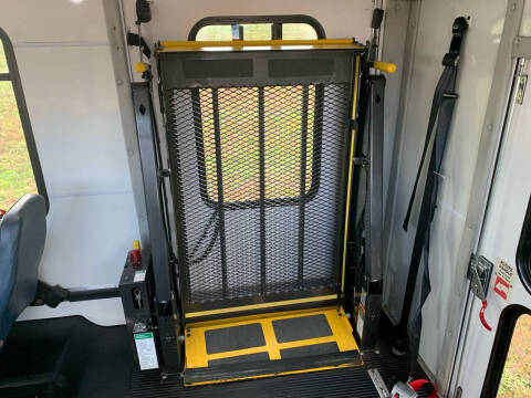 2017 Ford E-Series E-350 SD