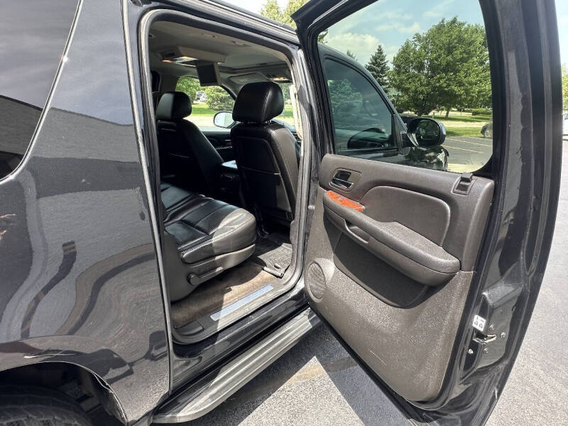 2013 Chevrolet Suburban LTZ
