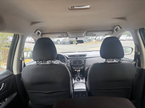 2018 Nissan Rogue SV