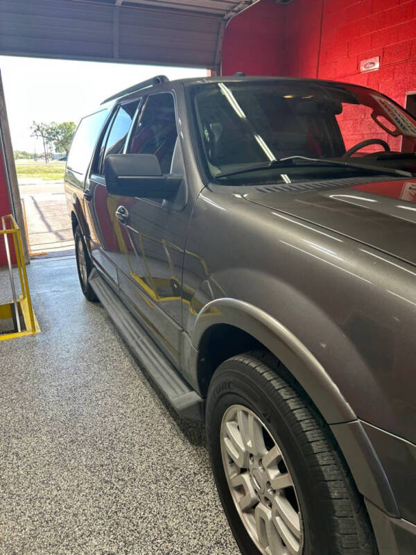 2011 Ford Expedition EL XLT