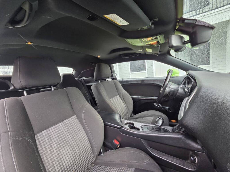 2023 Dodge Challenger SXT