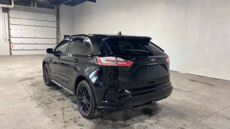 2022 Ford Edge