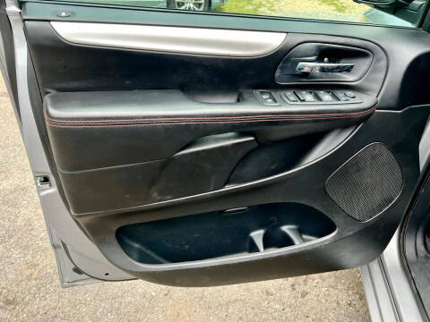 2014 Dodge Grand Caravan R/T