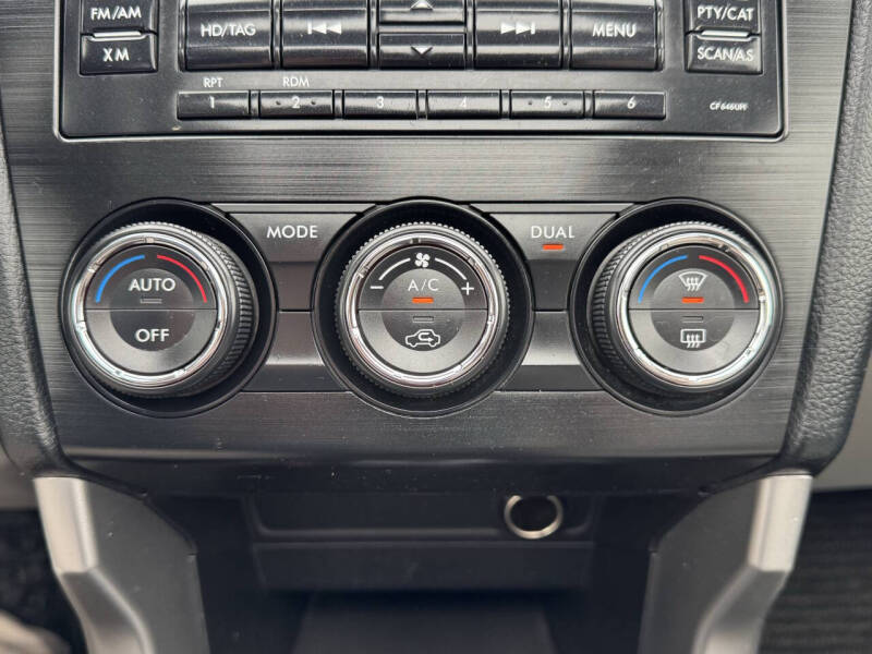 2015 Subaru Forester 2.5i Touring