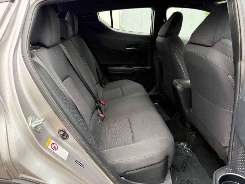 2018 Toyota C-HR XLE Premium