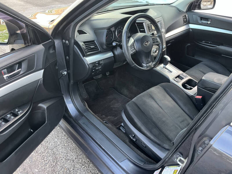 2013 Subaru Legacy 2.5i Premium